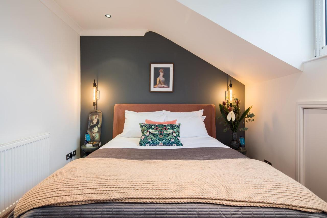 The Cromwell Road Escape - Modern & 1bdr Flat With Rooftop Terrace Appartamento